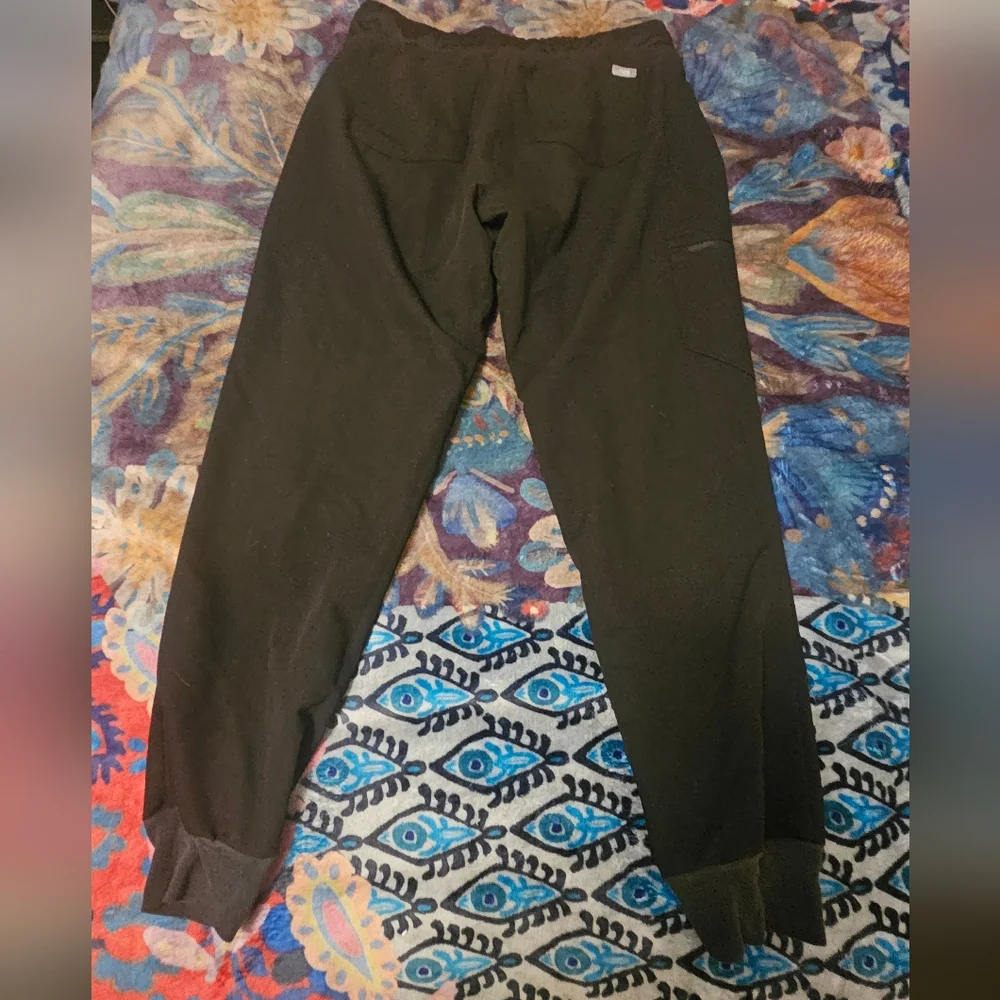 Figs Technical Collection scrub pants - Picture 2 of 6